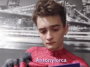 antonylorca Gay Zone 24