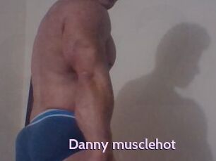 Danny_musclehot