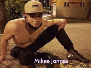 Mikee_Jonnes