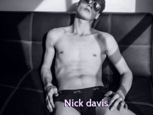 Nick_davis