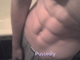 Pussedly