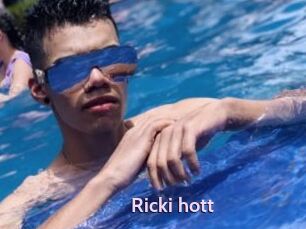 Ricki_hott
