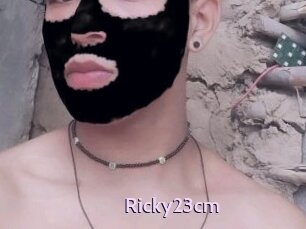 Ricky23cm